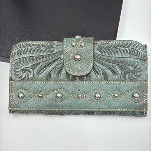 American West Turquoise Green and Silver Tone Hand-tooled TriFold Leather Wallet